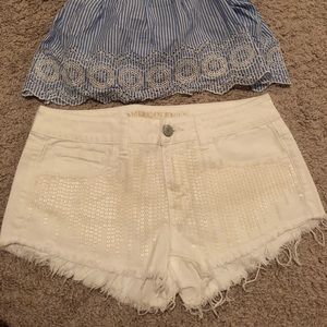 American Eagle short